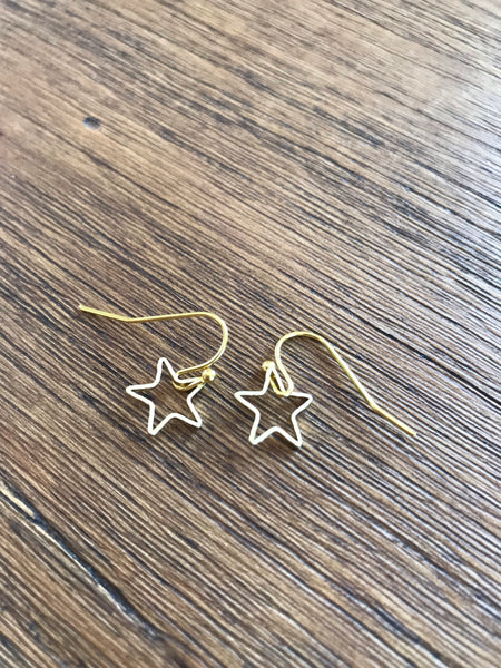 Dainty Star Drop Earrings